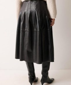 Michellebellardo.shopefb7522953 4